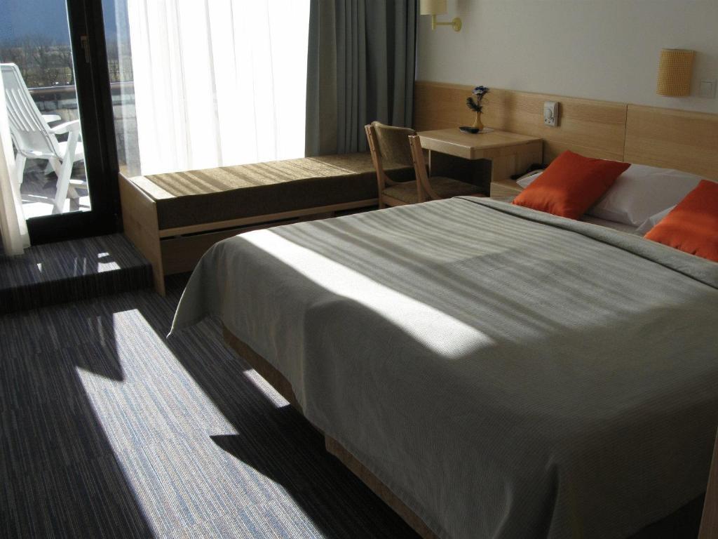 Hotel Kanin Бовец Номер фото